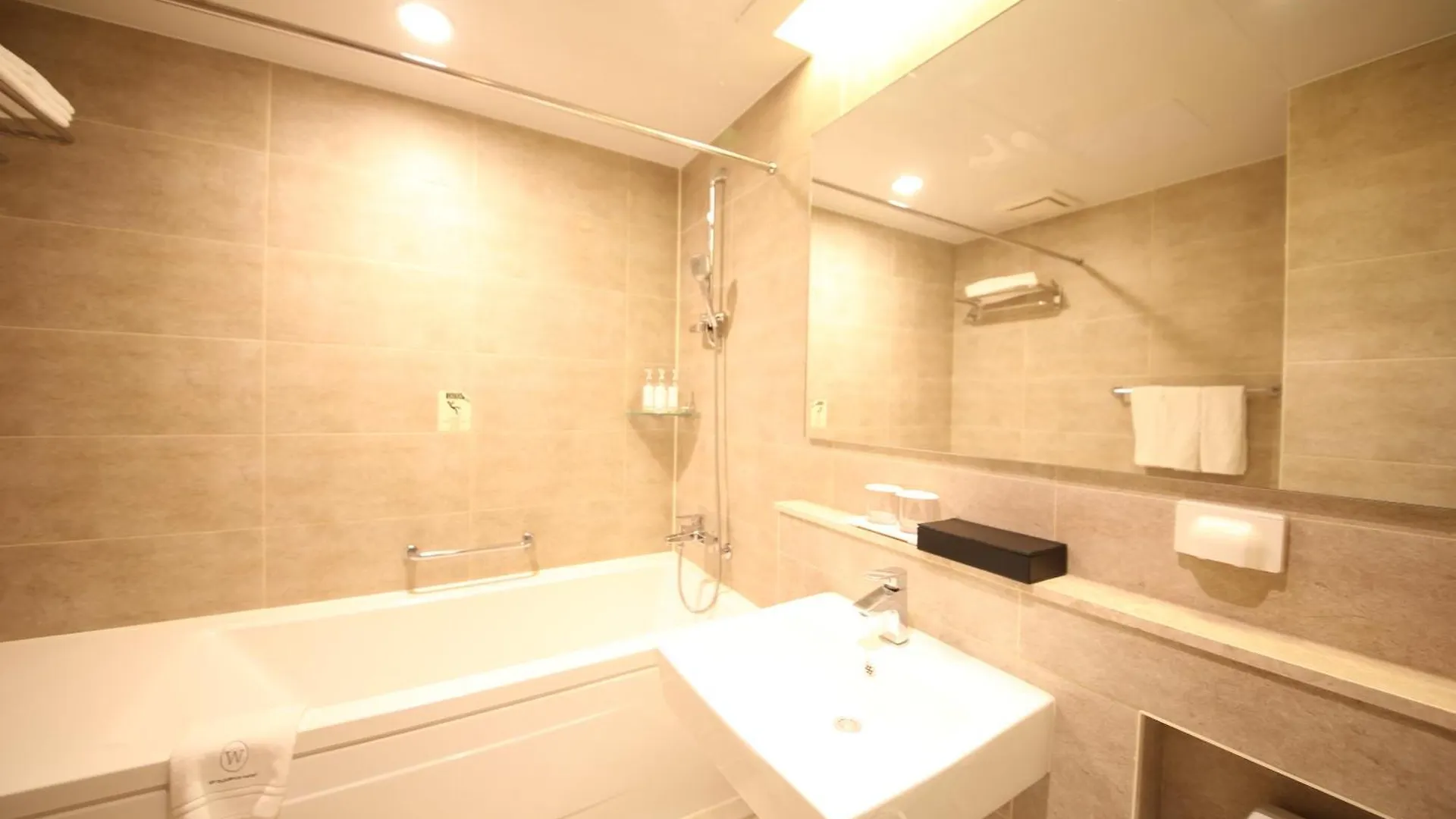 Haeundae W Residence Hotel 釜山